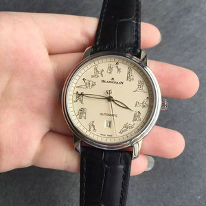 Blancpain Erotica ur er båret af MK fabrikken, størrelse 38x11.5mm