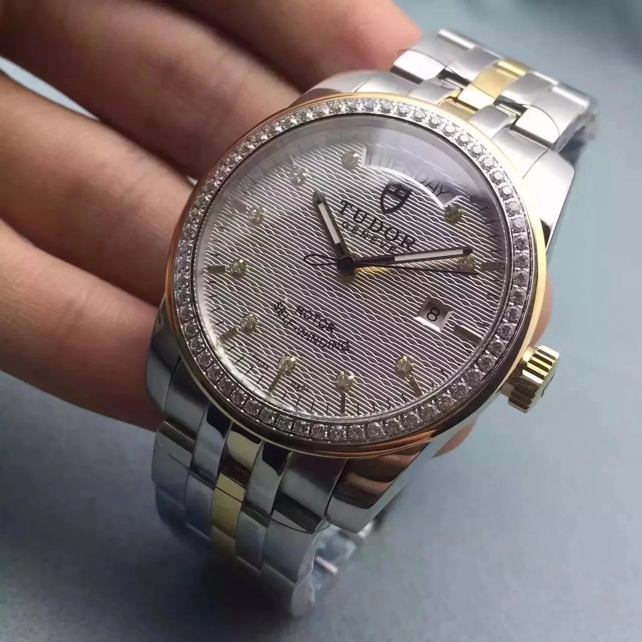 Boutique-Tudor Tudor? Junjue series patterned diamond men's mechanical watch dual calendar - Click Image to Close