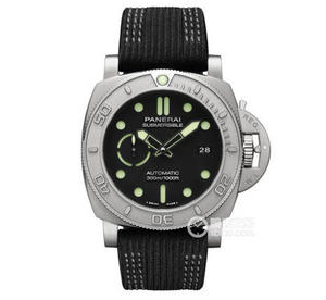 VS Panerai 984 diameter: 47mm, Panerai 2019 fascinating work resin fiber strap men's watch.