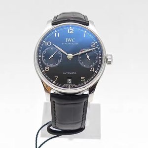 zf factory re-enacts the top version of IWC Portuguese Seven, the black-faced version is fake